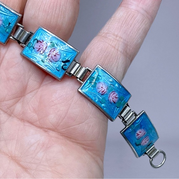 🌺Vintage Sterling Guilloche Enamel Bracelet - Picture 7 of 16
